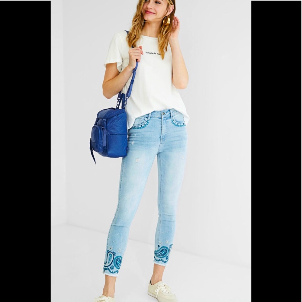 Desigual embroidered sequin beach blue skinny jean